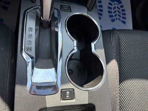 Used 2015 Chevrolet Equinox LT w/ Driver Convenience Package image 29