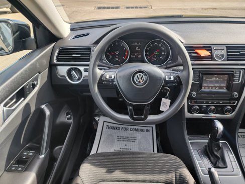 Used 2016 Volkswagen Passat 1.8T S image 9
