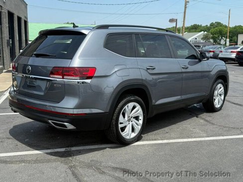 Used 2021 Volkswagen Atlas SE image 19