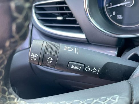 Used 2021 Buick Encore Preferred w/ Safety Package image 26