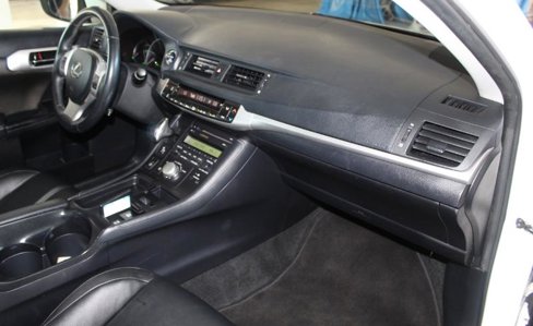 Used 2013 Lexus CT 200h image 24