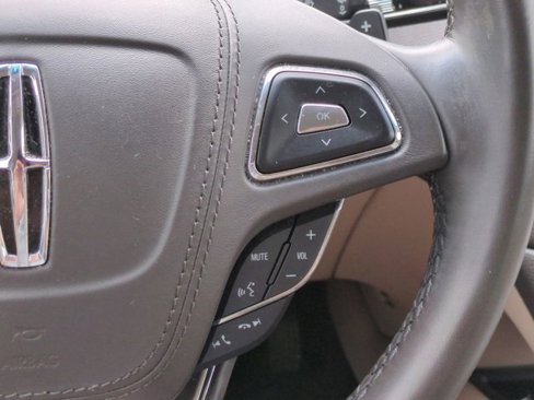 Used 2019 Lincoln MKZ Reserve image 24