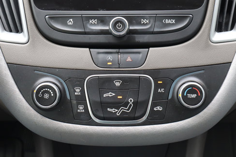 Used 2020 Chevrolet Malibu LS w/ Driver Confidence Package II image 11