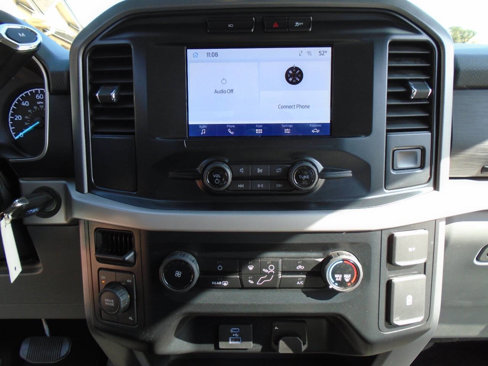 Used 2023 Ford F150 XLT image 14