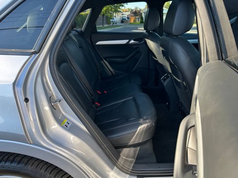 Used 2018 Audi Q3 2.0T Premium image 25
