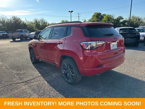 Used 2023 Jeep Compass Limited image 4