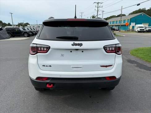 Certified 2024 Jeep Compass Trailhawk image 7