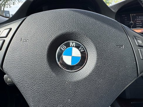 Used 2011 BMW 328i xDrive Sedan image 26