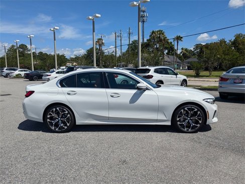 New 2025 BMW 330i Sedan w/ Premium Package image 3