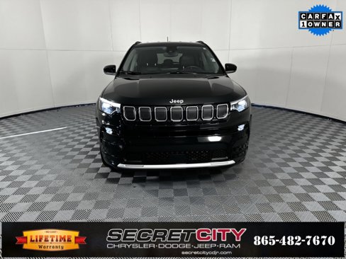 Used 2022 Jeep Compass Limited w/ Elite Group image 2