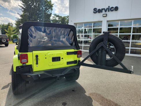 Used 2016 Jeep Wrangler Unlimited Sahara image 14