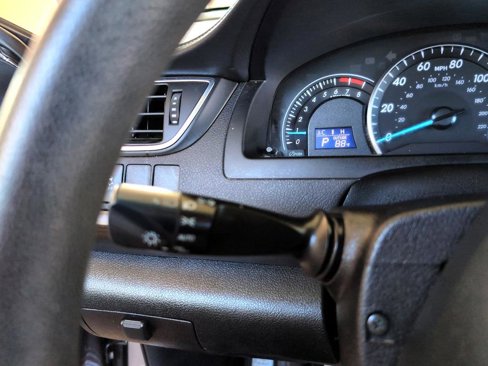 Used 2015 Toyota Camry LE image 20