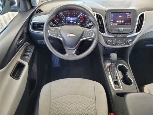 Used 2023 Chevrolet Equinox LS w/ LS Convenience Package image 16
