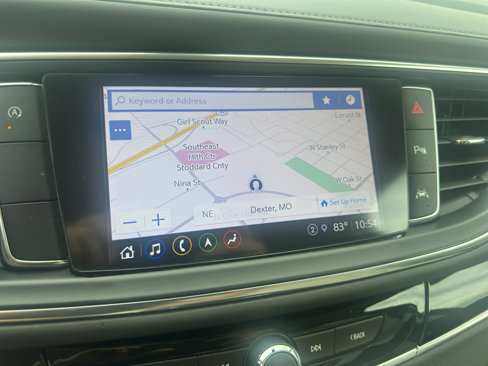 Used 2022 Buick Enclave Avenir image 18