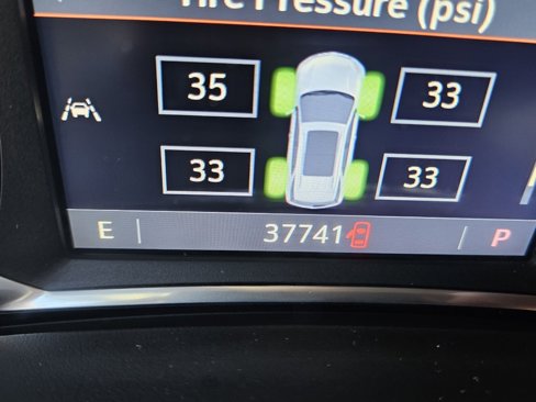Used 2021 Chevrolet Equinox Premier image 31