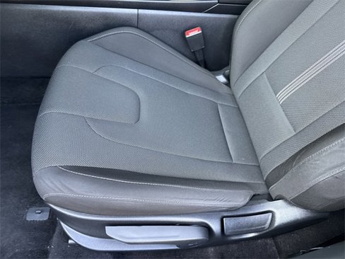Used 2024 Hyundai Elantra SE image 7