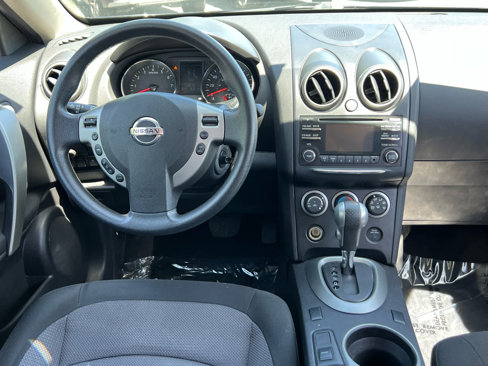 Used 2013 Nissan Rogue SV image 24