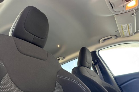 Used 2019 Jeep Cherokee Latitude w/ Popular Appearance Group image 26