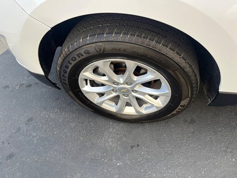 Used 2019 Chevrolet Equinox LS image 12