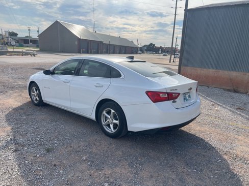 Used 2018 Chevrolet Malibu LS image 4