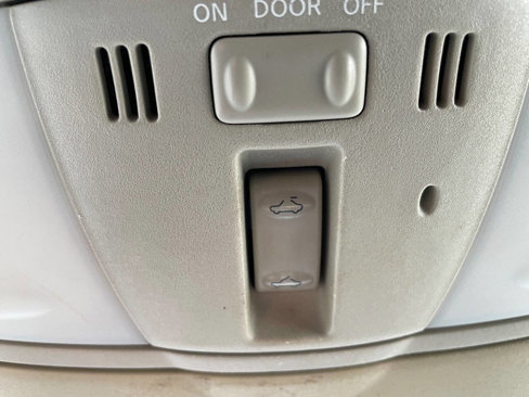 Used 2009 Nissan Rogue SL w/ Premium Pkg image 23