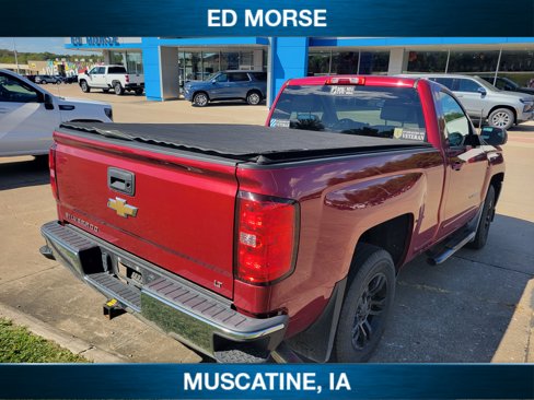 Used 2018 Chevrolet Silverado 1500 LT w/ LT Convenience Package image 3