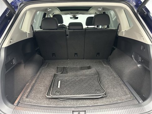Used 2021 Volkswagen Tiguan SEL image 18