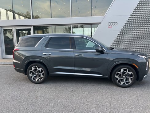 Used 2021 Hyundai Palisade Calligraphy w/ Winter Package image 14