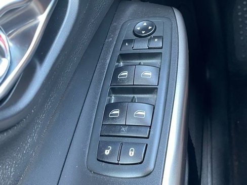 Used 2020 Jeep Cherokee Latitude image 20