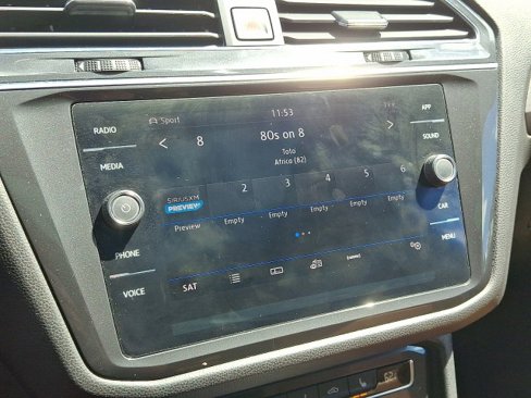 Used 2019 Volkswagen Tiguan SE w/ Panoramic Sunroof Package image 23