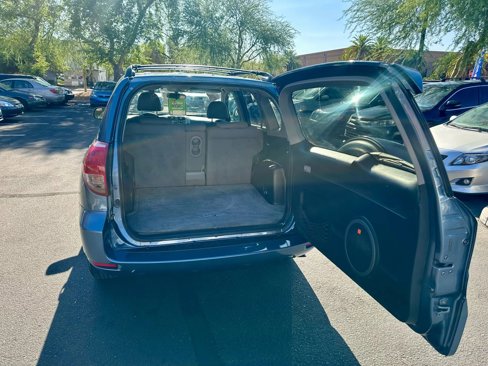 Used 2007 Toyota RAV4 Limited image 15