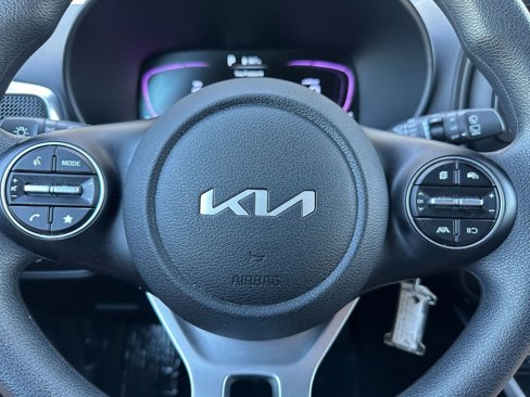 Used 2024 Kia Soul LX w/ LX Technology Package image 25