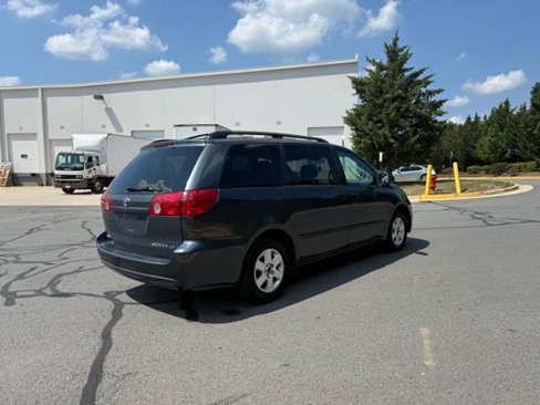Used 2006 Toyota Sienna image 4