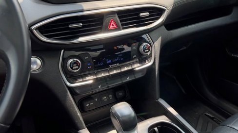 Certified 2020 Hyundai Santa Fe SEL image 29