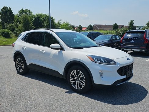 Used 2021 Ford Escape SEL image 1
