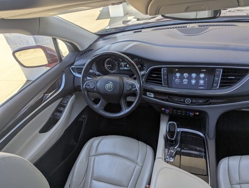 Used 2018 Buick Enclave Premium image 30