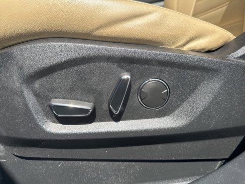 Used 2019 Ford Edge SEL w/ Equipment Group 201A image 32