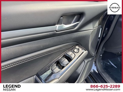 Used 2022 Nissan Altima 2.5 SV w/ SV Premium Package image 12