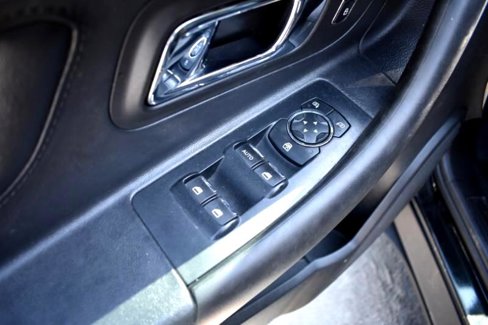 Used 2013 Ford Taurus SEL image 29