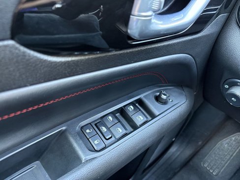 Used 2023 Jeep Compass Trailhawk image 12