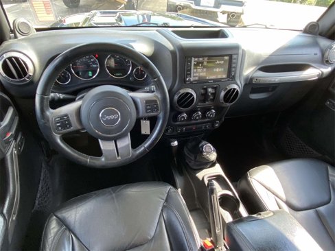 Used 2013 Jeep Wrangler Unlimited Sahara image 47