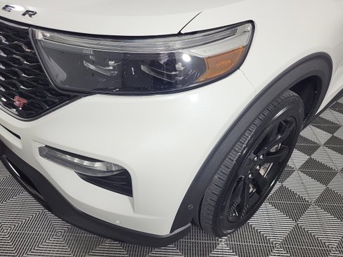Used 2021 Ford Explorer ST w/ Equipment Group 401A image 3