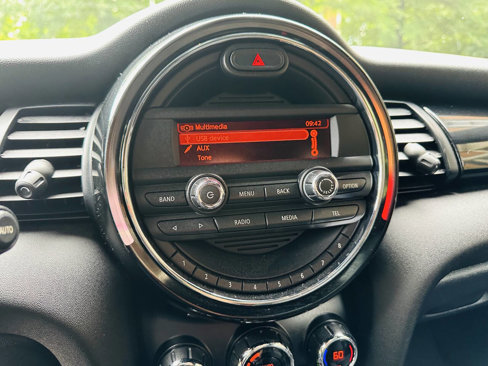 Used 2016 MINI Cooper S image 15