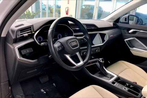 Used 2020 Audi Q3 2.0T Prestige w/ Prestige Package image 16