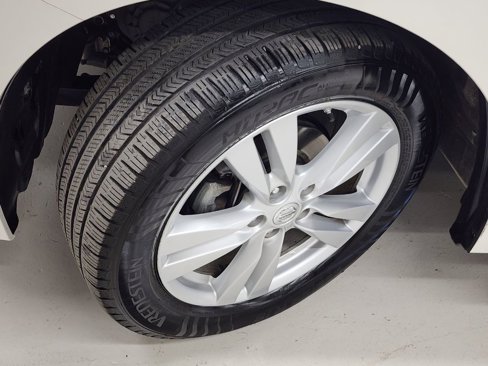 Used 2013 Nissan Quest LE image 38