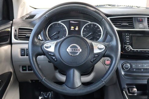 Used 2016 Nissan Sentra SV image 18