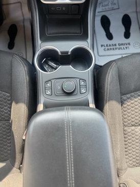 Used 2019 GMC Terrain SLE w/ Driver Convenience Package image 15