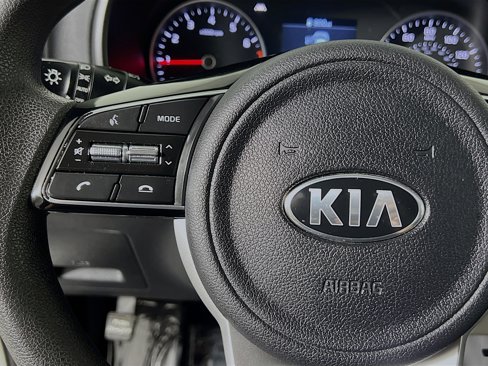 Used 2020 Kia Sportage LX image 18