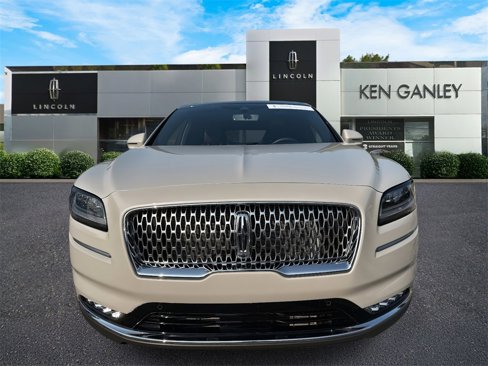 Used 2022 Lincoln Nautilus Reserve w/ Equipment Group 202A image 8