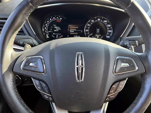 Used 2019 Lincoln MKC Reserve image 19